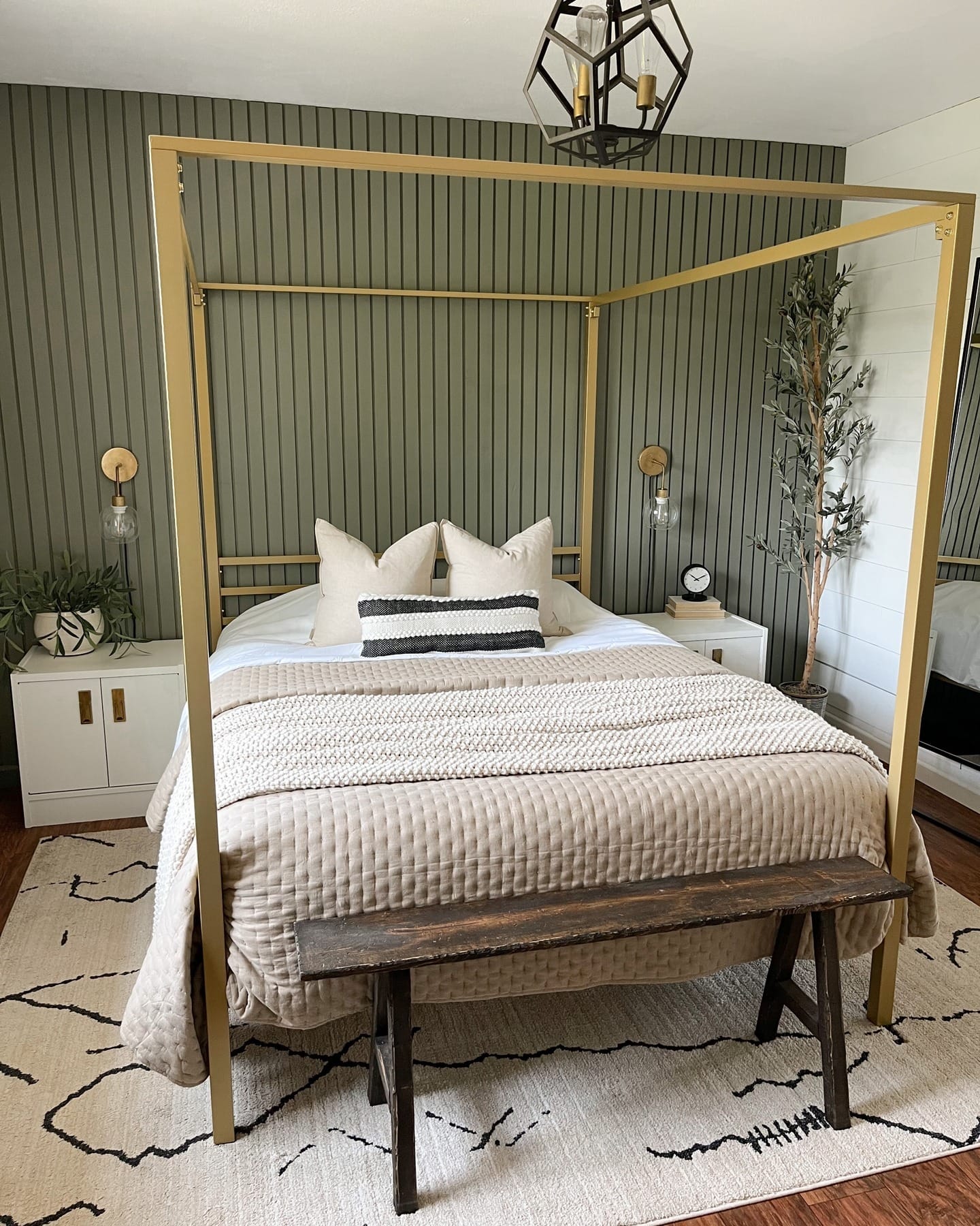 15+ DIY Canopy Bed Ideas for a Cozy, Dreamy Bedroom Makeover on a Budget