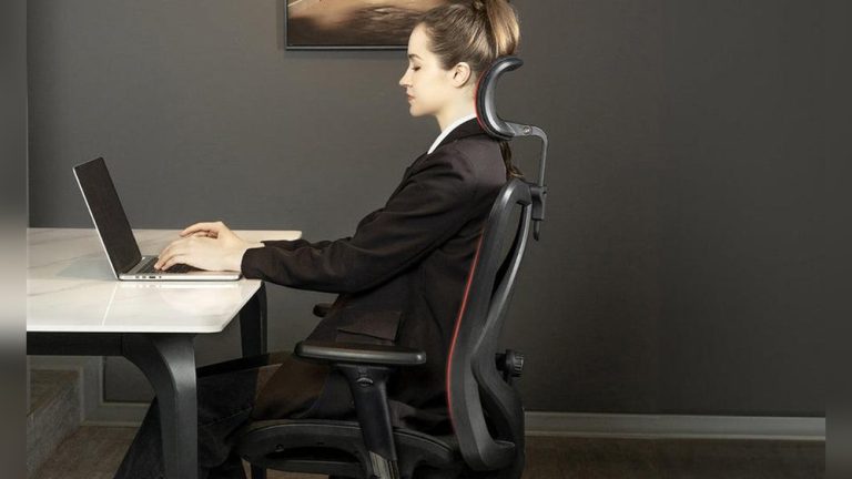 How to Sit in Office Chair for Maximum Comfort and Health