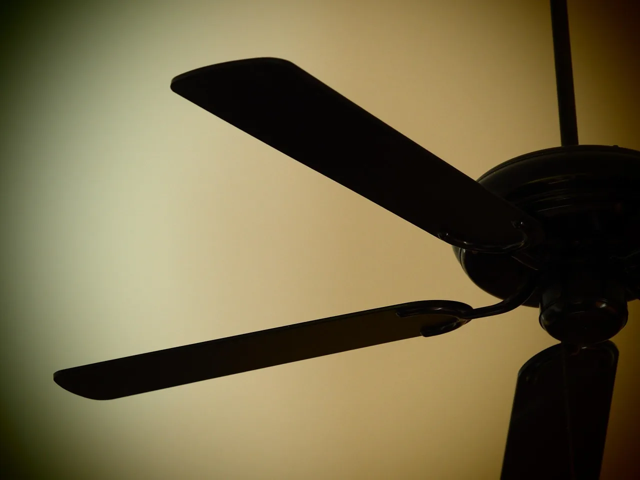 What is the best ceiling fan without lights for a bedroom?