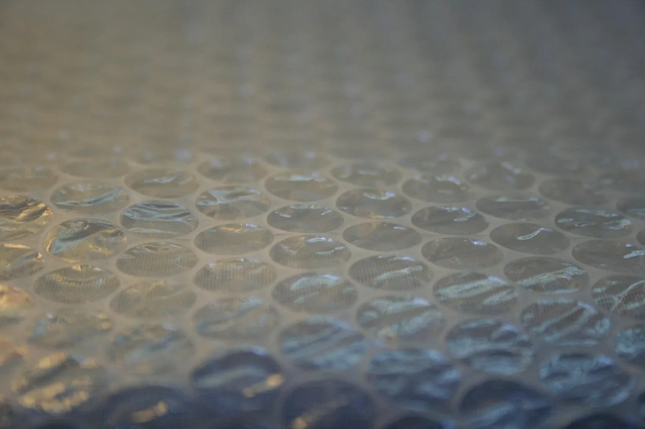 Bubble wrap: best for impact protection
