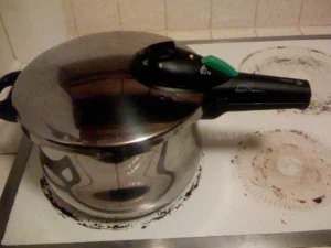 Best Pressure Cookers for Ramadan Family Meals: we compared