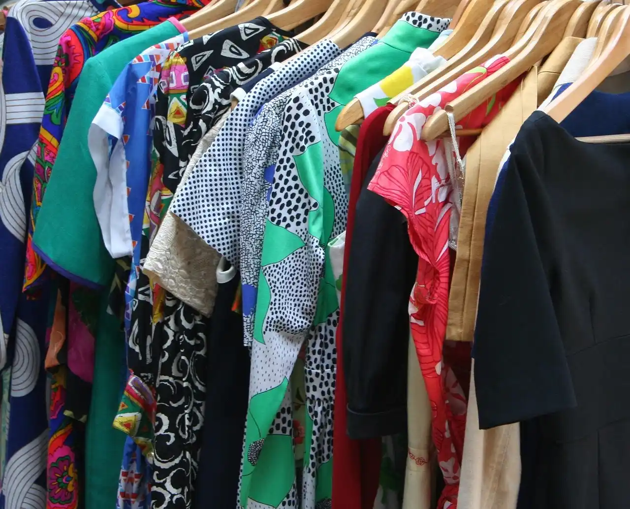 Closet upgrade costs by feature