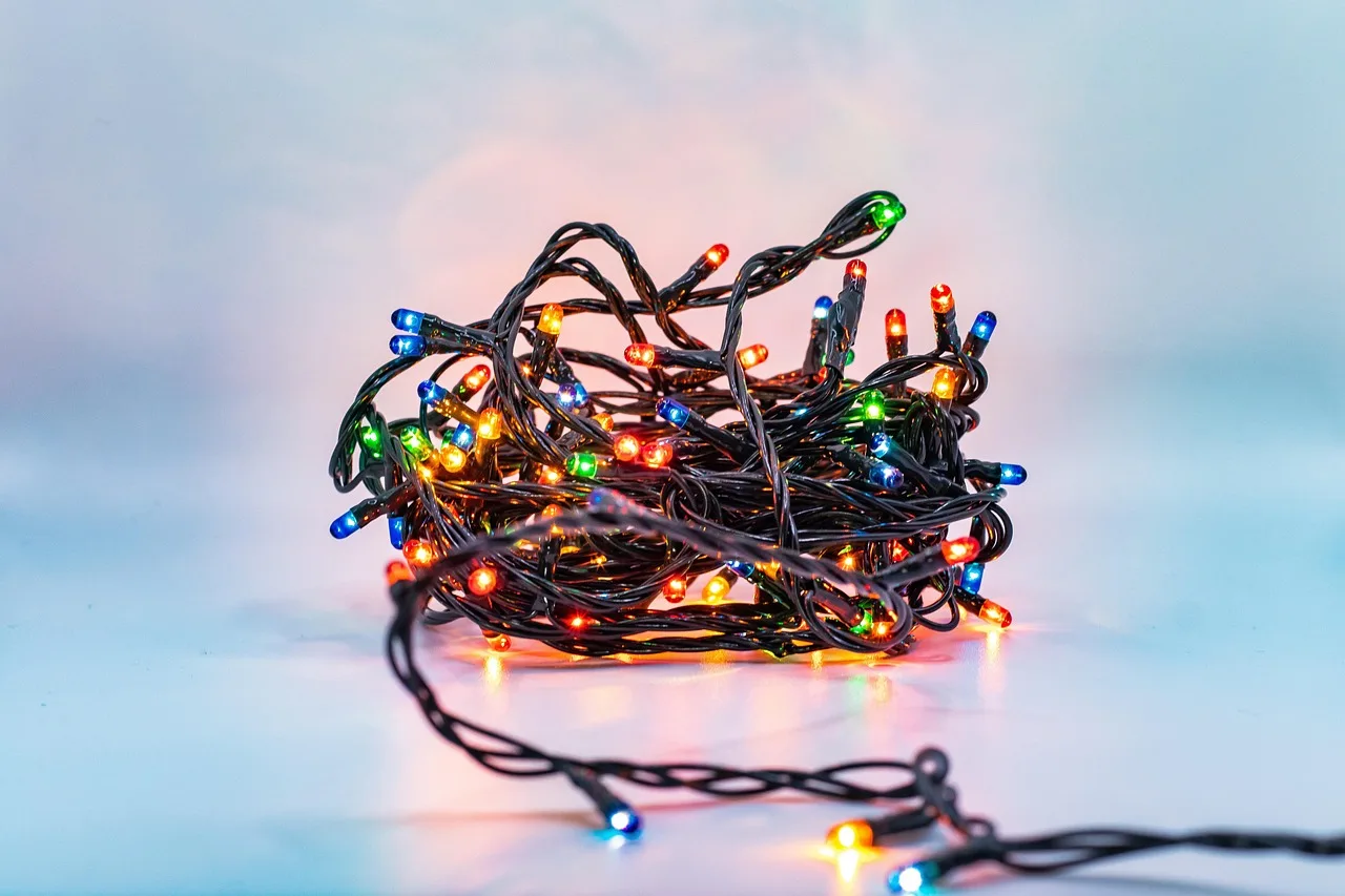 Garland and lights for the top surface