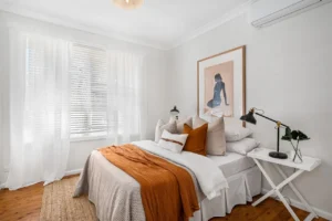 Modern Bedroom vs Contemporary Bedroom: Key Differences