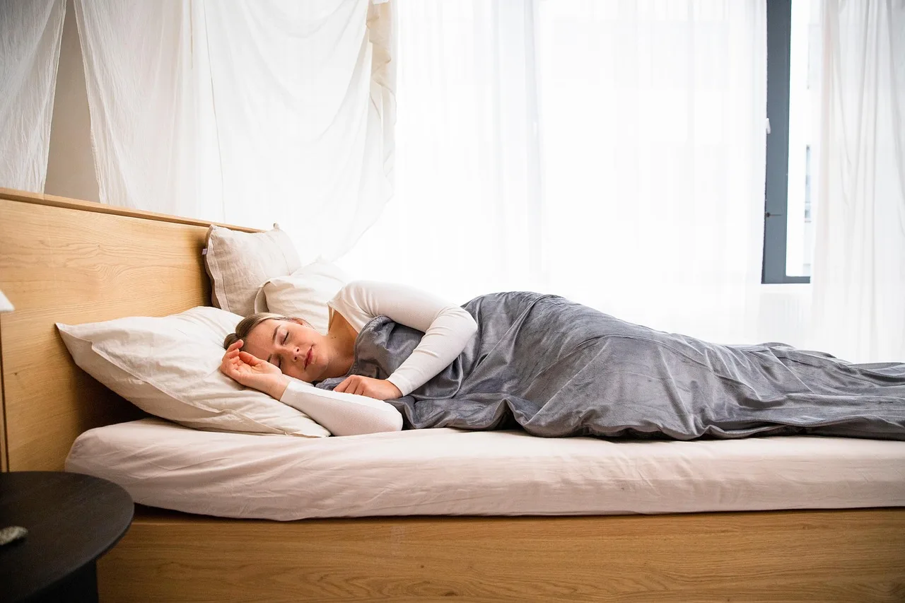 Does a wood futon frame sleep better than a metal one?